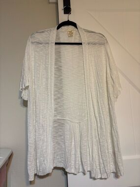 Faded Glory White Open-Front Draped Kimono